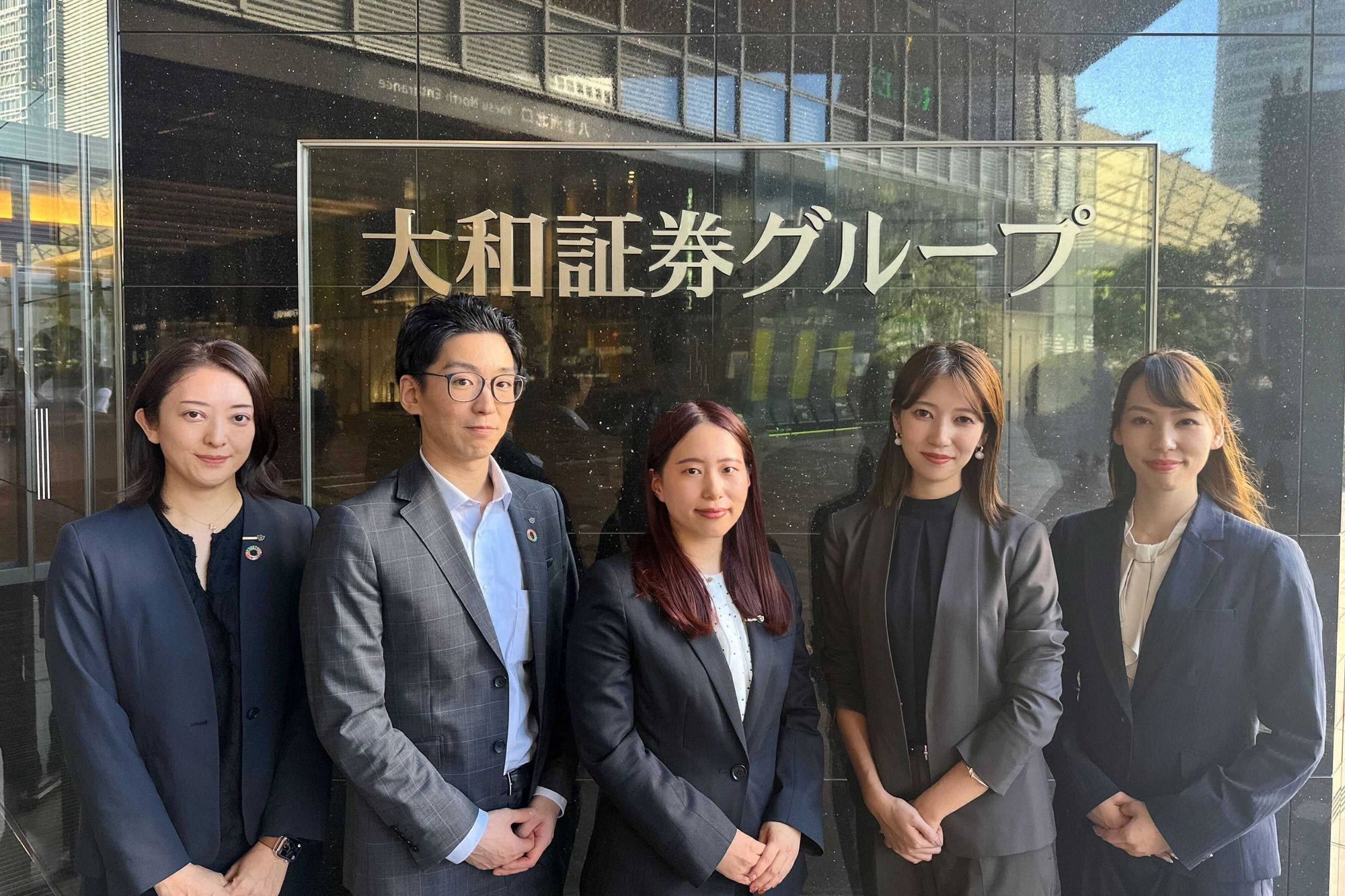 大和証券グループ本社事例